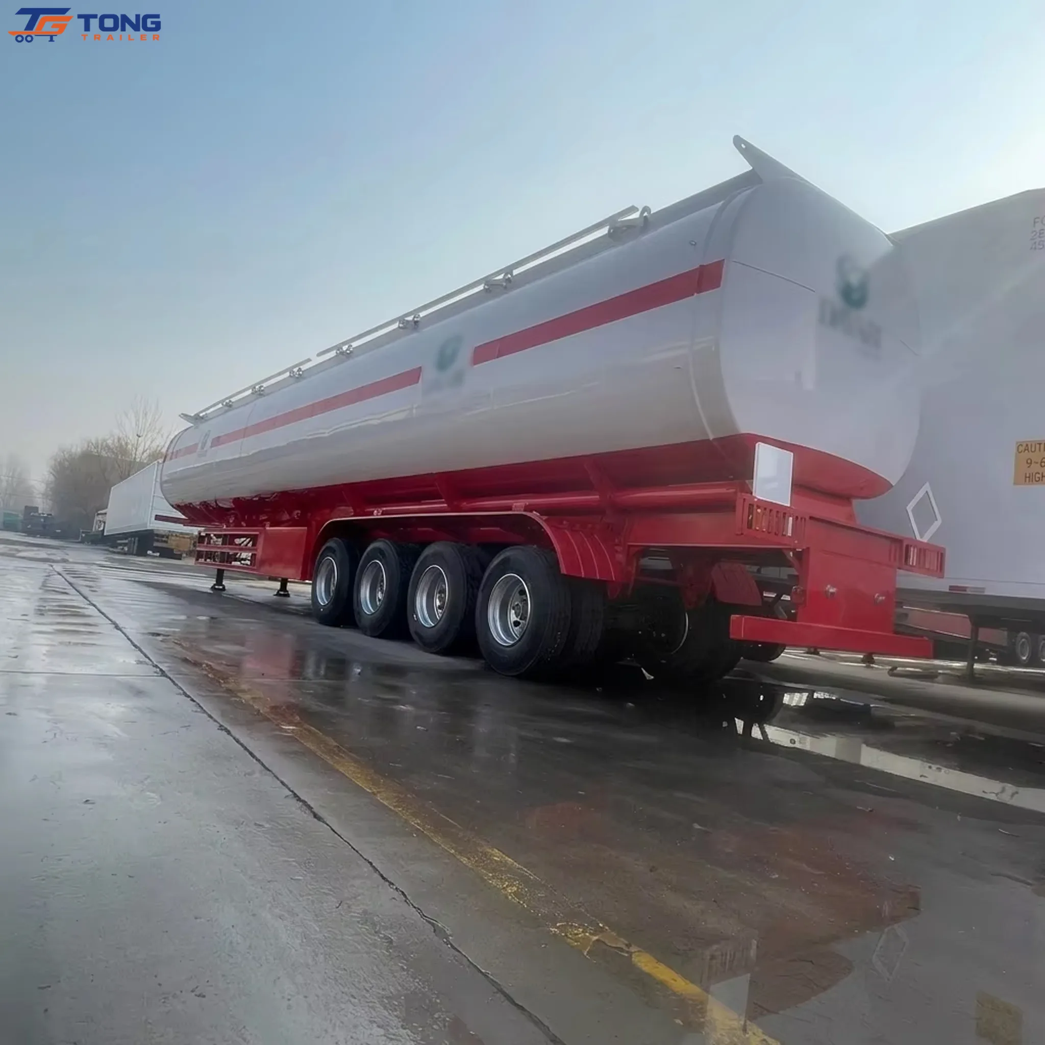 Fuel Tanker Semi-Trailer 25001-30000 kg Steel Tanker gallery 3
